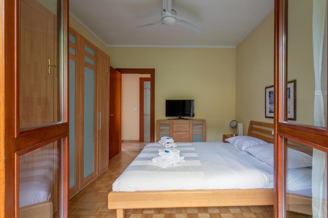 Family Home - Garda 3 Bedrooms Apartment Kültér fotó